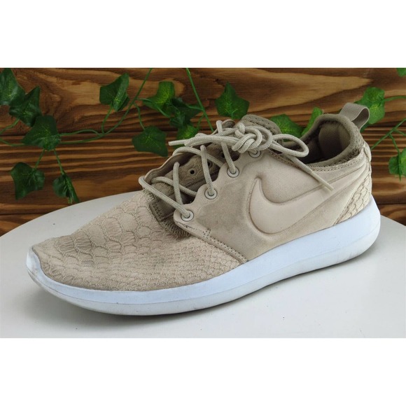Nike Women Size 8.5 M Shoes Beige Running Mesh‎ - Picture 1 of 7